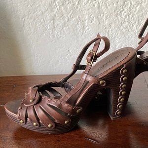 BCBG platform clog leather slingbacks 9